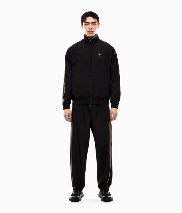 EA7 - Tracksuit