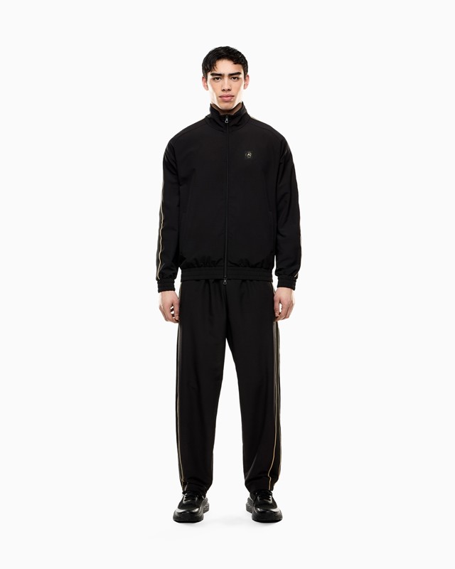 EA7 - Tracksuit