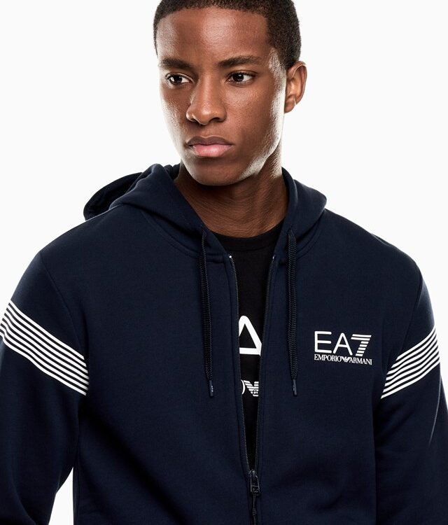 EA7 - Tracksuit